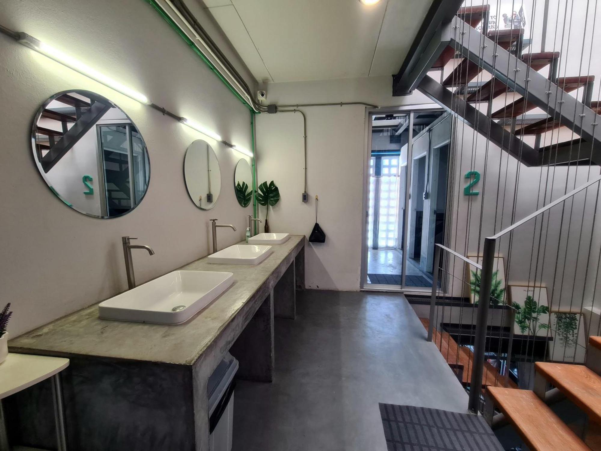 Hybrit Hostel&Cafe Hat Yai Εξωτερικό φωτογραφία